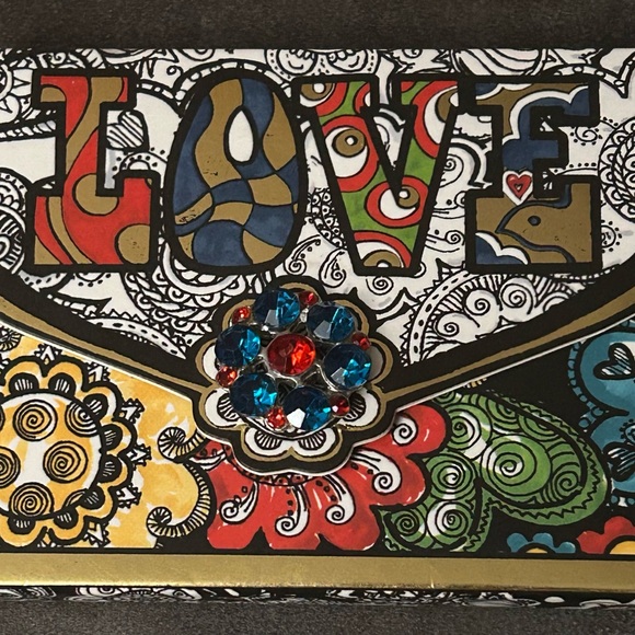 Summer Love Pocket Notepad with Magnetic Closure - Picture 4 of 4